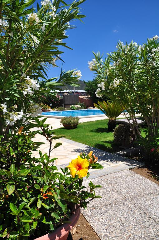 Affittacamere B&B La Villa Dei Graniti Villasimius Extérieur photo