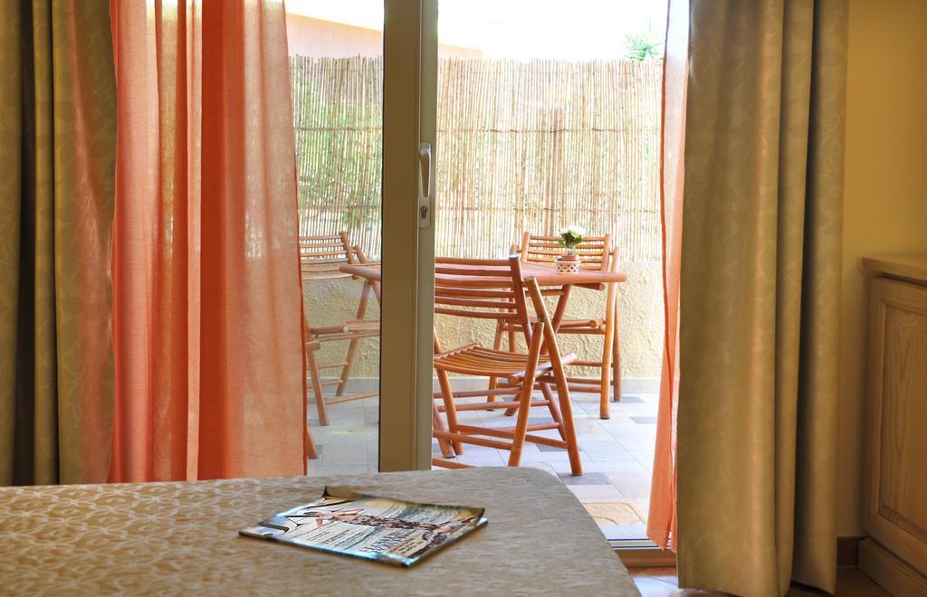 Affittacamere B&B La Villa Dei Graniti Villasimius Chambre photo