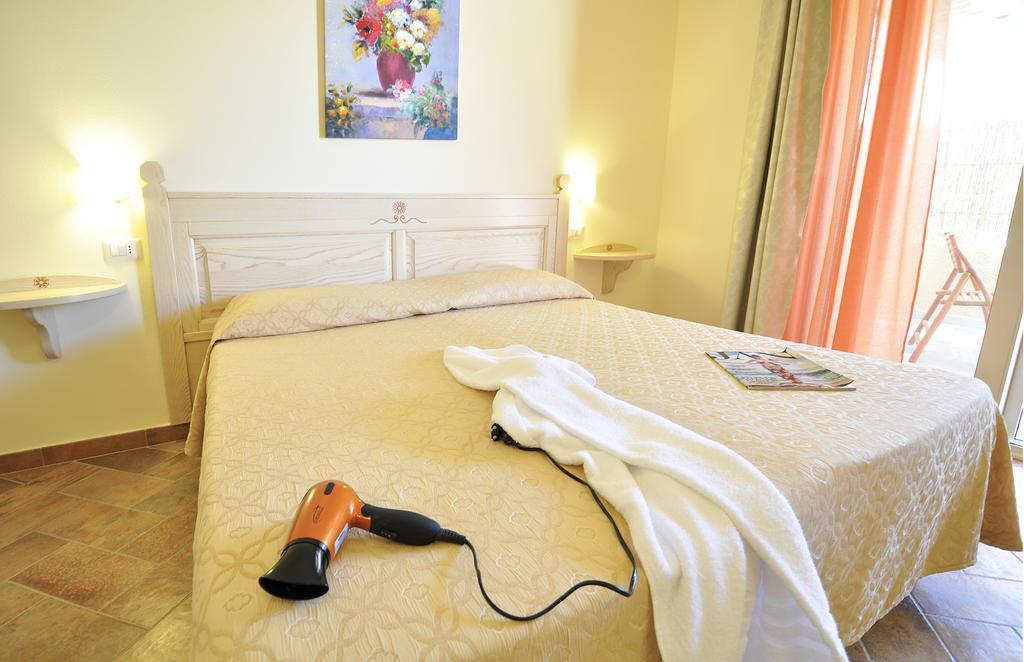 Affittacamere B&B La Villa Dei Graniti Villasimius Chambre photo
