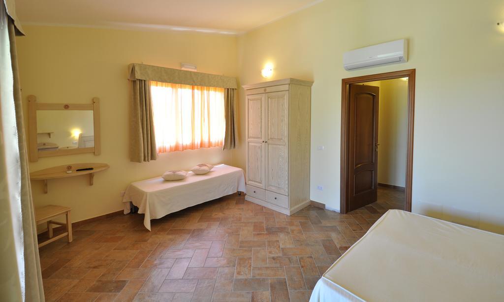 Affittacamere B&B La Villa Dei Graniti Villasimius Chambre photo